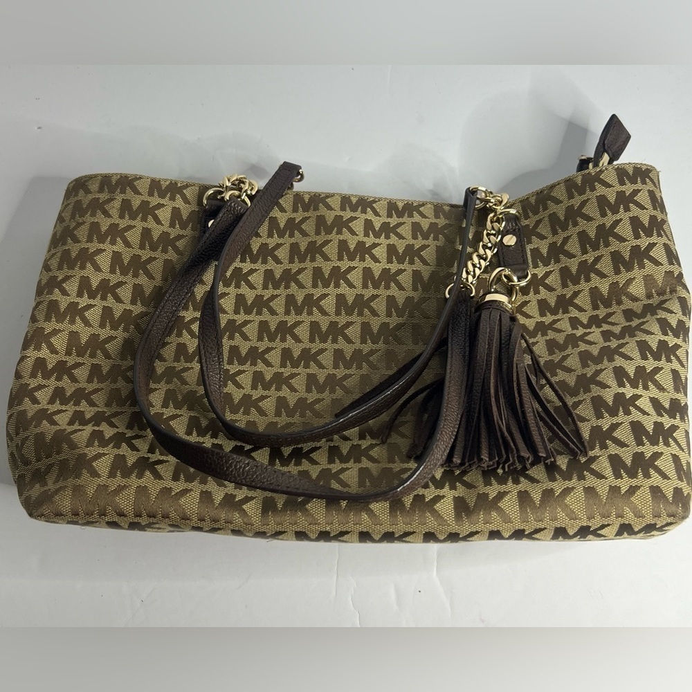 Michael Kors Jet Set Top Zip Tote in Brown with MK Logo design - Picture 3 of 14